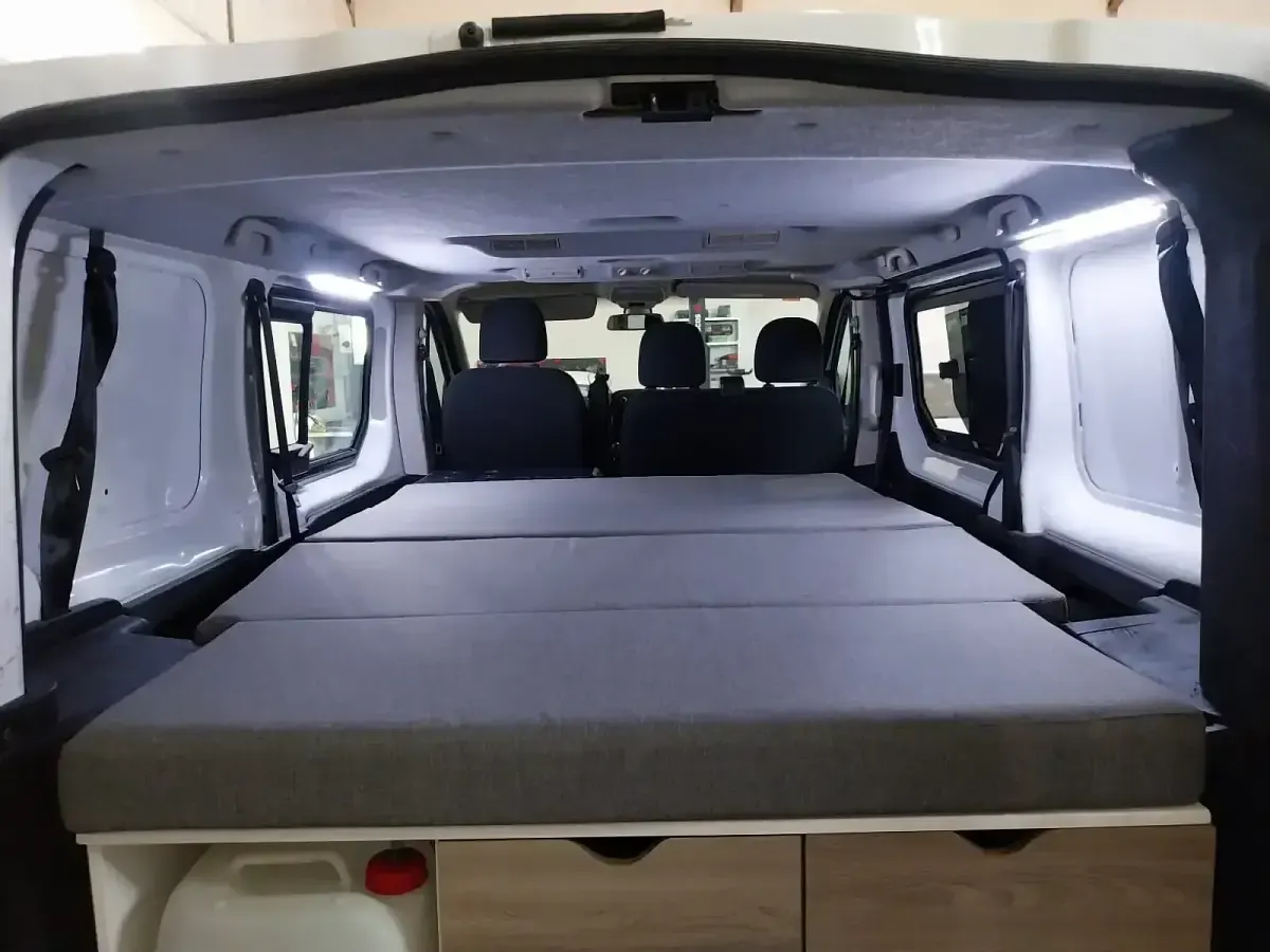 Usado Opel Vivaro S 120 CV (88 kW) 2019 Blanco Monovolumen