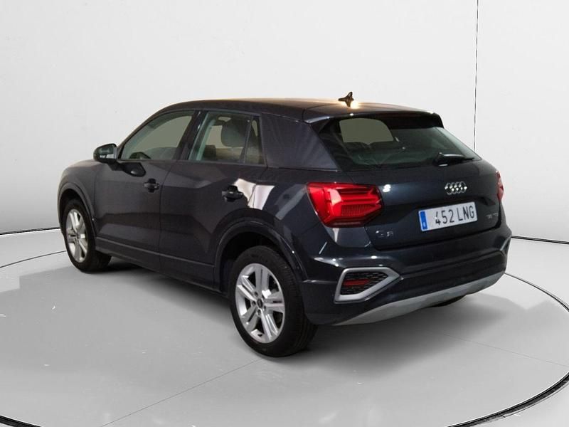 Usado Audi Q2 Advanced 150 CV (110 kW) 2021 Gris SUV