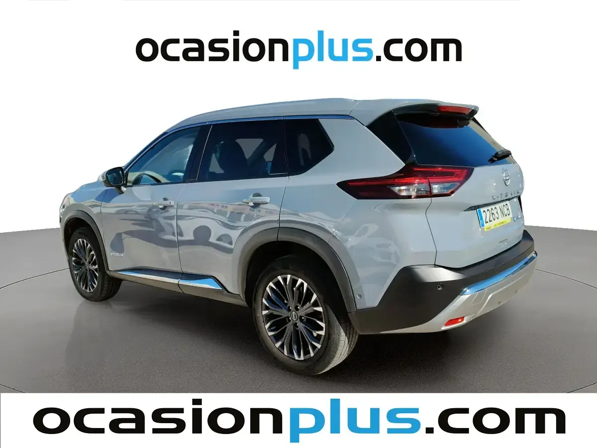 Usado Nissan X-Trail Tekna+ 204 CV (150 kW) 2025 Gris SUV