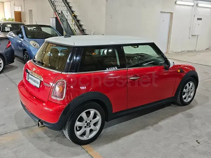Usado Mini Cooper 120 CV (88 kW) 2007 Rojo Utilitario