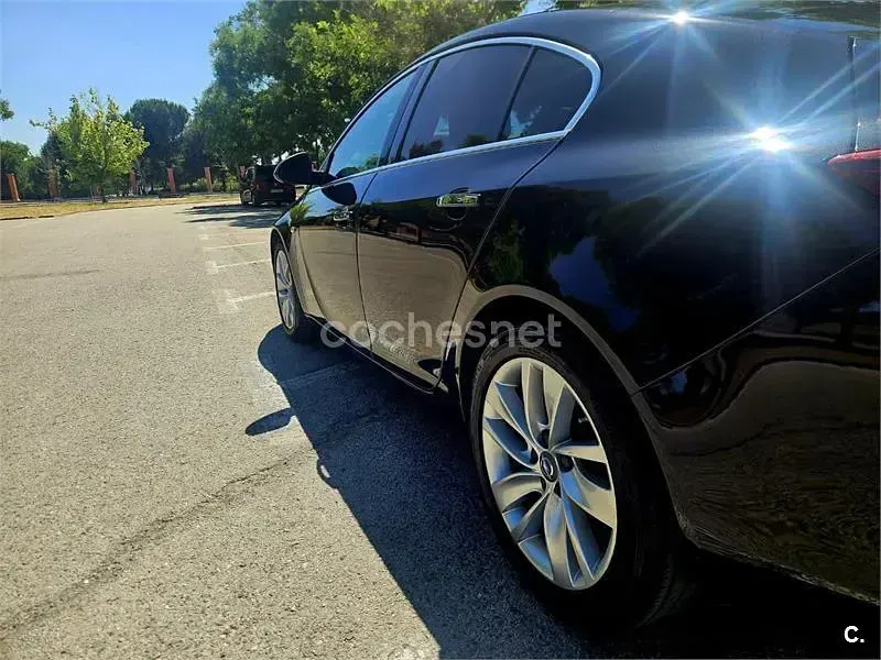 Usado Opel Insignia Excellence 136 CV (100 kW) 2017 Negro Berlina