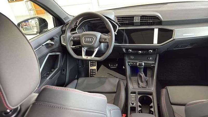 Usado Audi Q3 Sportback S-Line 150 CV (110 kW) 2025 Gris SUV