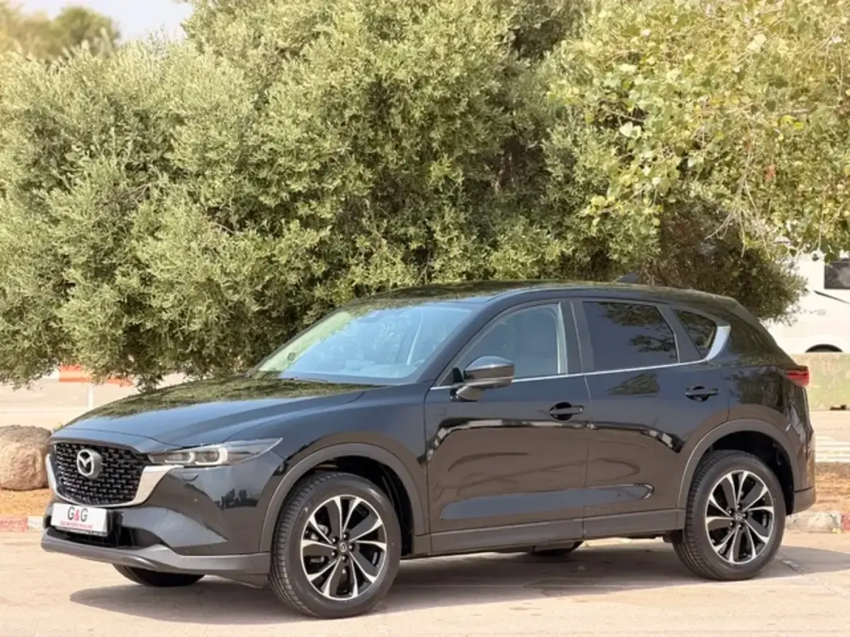 Usado Mazda CX-5 Newground 194 CV (142 kW) 2024 Negro SUV