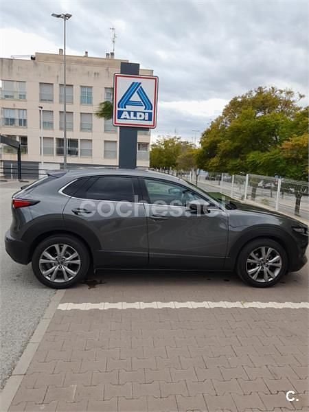 Usado Mazda CX-30 122 CV (89 kW) 2020 Gris / plata SUV
