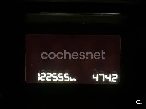 Usado Peugeot 308 Active 130 CV (95 kW) 2019 Negro Berlina