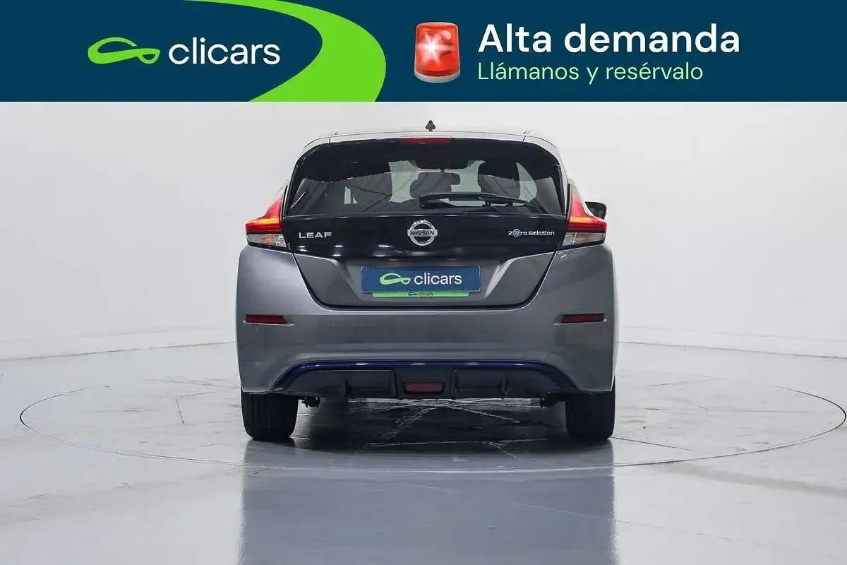 Usado Nissan Leaf Tekna 39 kW (54 CV) 2020 Gris Utilitario