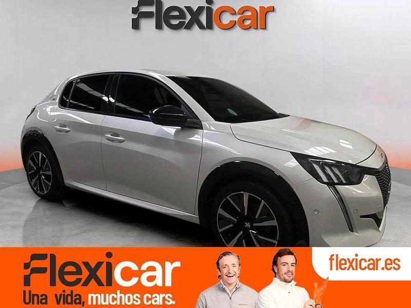 Blanco Usado 2021 Peugeot 208 GT Utilitario | 16.990 € (Caro) - Imagen 1/4