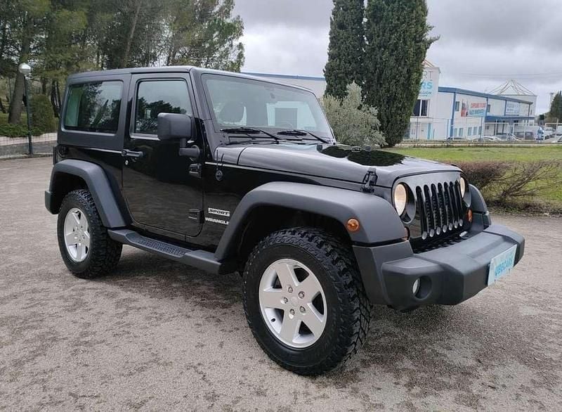 Usado Jeep Wrangler Sport 200 CV (147 kW) 2011 Negro SUV