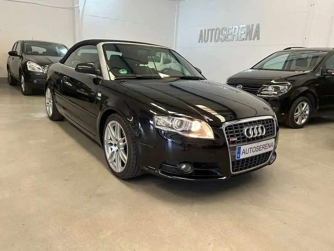 Usado Audi A4 Cabriolet S-Line 140 CV (102 kW) 2008 Negro Descapotable