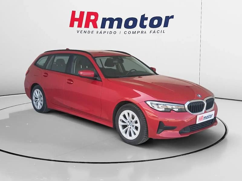 Rojo Usado 2018 BMW 318 Sport Line Berlina | 21.210 € - Imagen 1/4