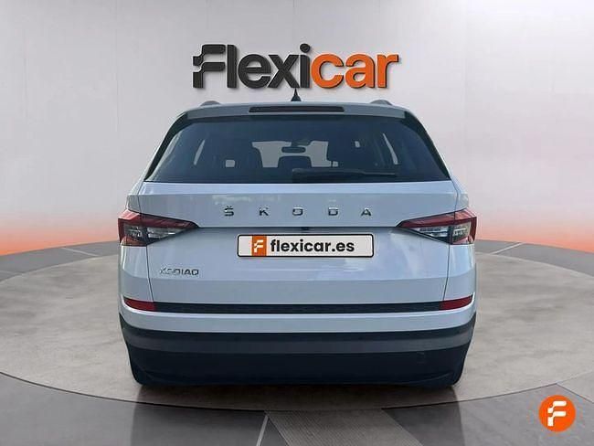 Usado Skoda Kodiaq Ambition 150 CV (110 kW) 2021 Blanco SUV