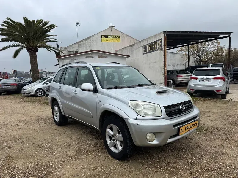 Usado Toyota RAV4 Sol 116 CV (85 kW) 2004 Gris / plata SUV