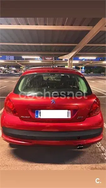 Usado Peugeot 207 Premium 110 CV (80 kW) 2008 Rojo Berlina