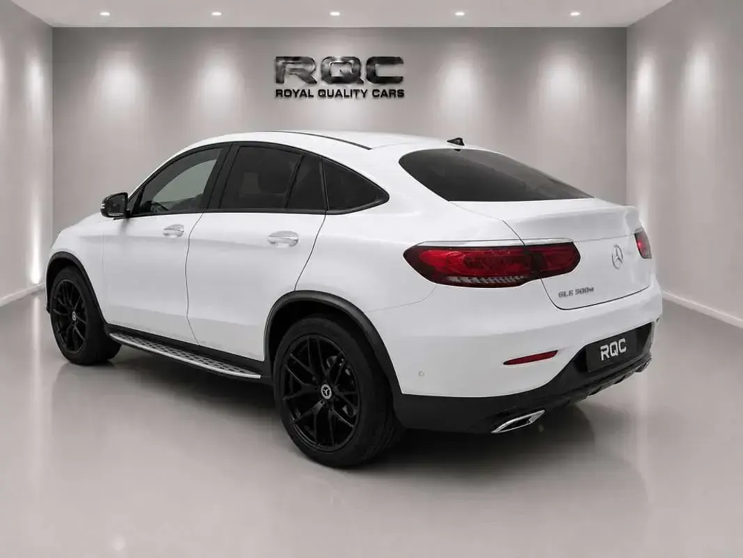 Usado Mercedes GLC300 245 CV (180 kW) 2021 Blanco SUV