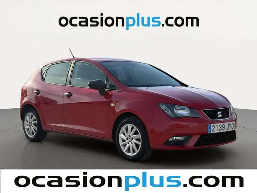 Usado Seat Ibiza Reference 75 CV (55 kW) 2017 Rojo Utilitario
