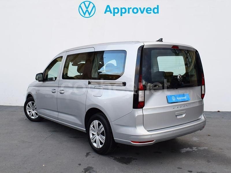 Usado VW Caddy Maxi 102 CV (75 kW) 2025 Gris / plata Monovolumen