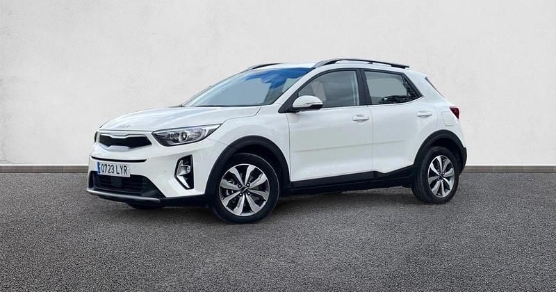 Usado Kia Stonic 84 CV (61 kW) 2022 SUV