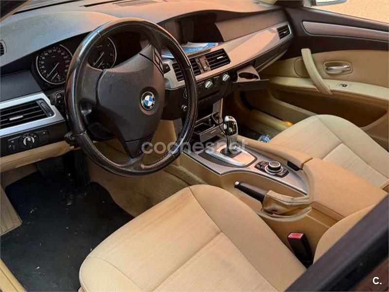 Negro Usado 2009 BMW 520 Berlina | 7000 € (Precio justo) - Imagen 1/3