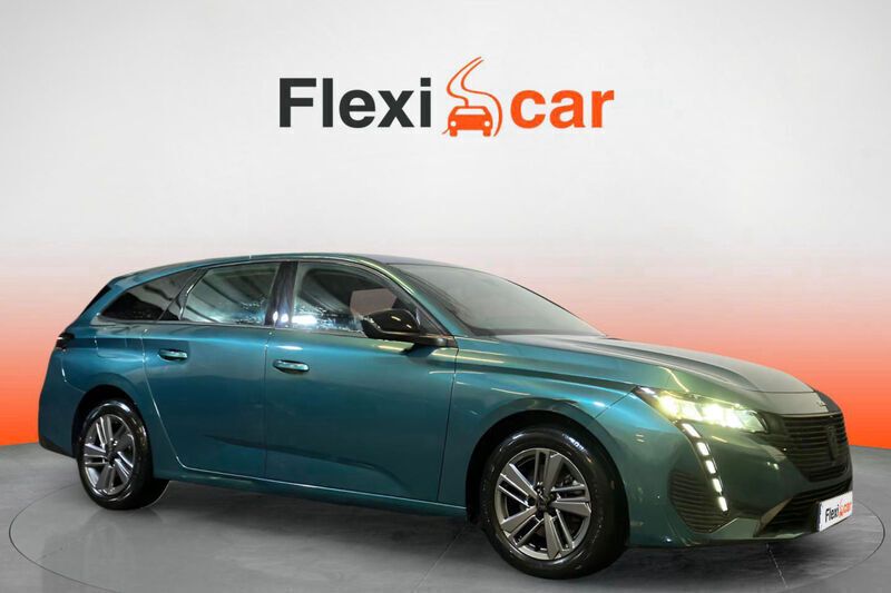 Verde Usado 2022 Peugeot 308 Allure Berlina | 14.490 € (Super precio) - Imagen 1/4