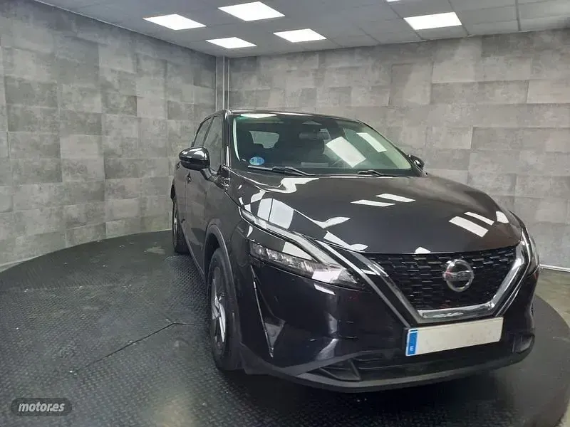 Usado Nissan Qashqai Acenta 140 CV (102 kW) 2022 Negro SUV