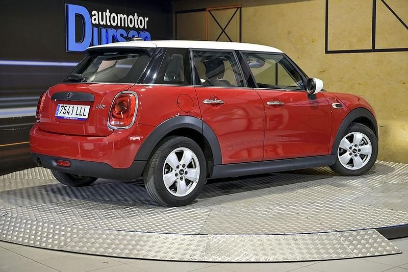 Usado Mini Cooper 102 CV (75 kW) 2020 Rojo Utilitario