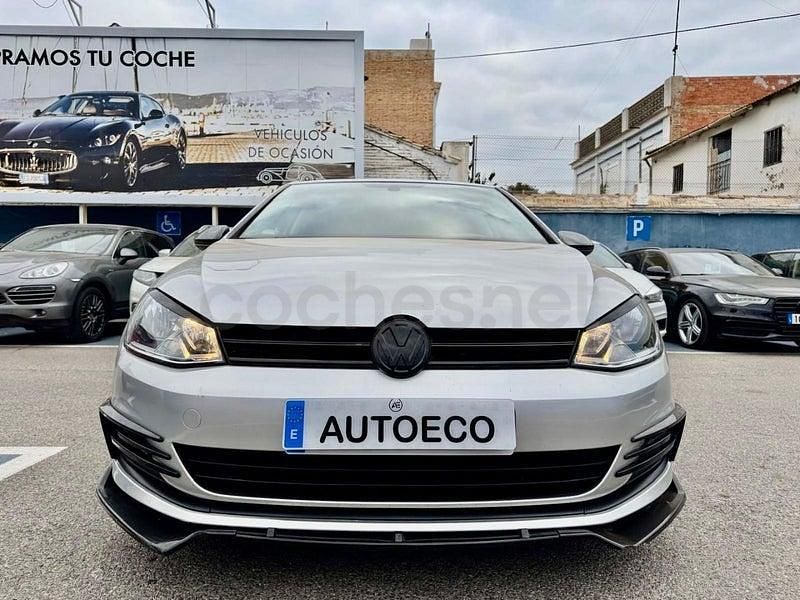 Usado VW Golf VII Advance 110 CV (80 kW) 2016 Gris / plata Berlina