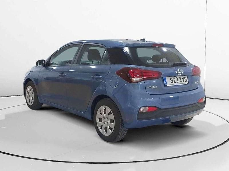 Usado Hyundai i20 102 CV (75 kW) 2019 Azul Utilitario