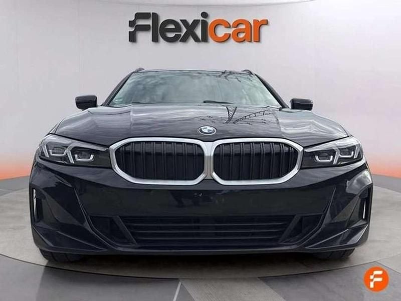 Usado BMW 320e 190 CV (139 kW) 2023 Negro Familiar