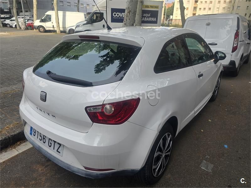 Blanco Usado 2010 Seat Ibiza SC Reference Utilitario | 3750 € (Precio justo) - Imagen 1/4