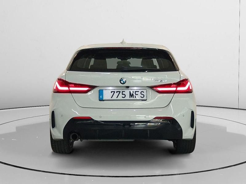 Usado BMW 116 M Sport 116 CV (85 kW) 2023 Blanco Utilitario