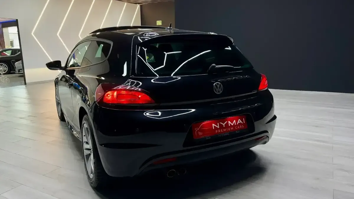 Usado VW Scirocco R-line 140 CV (102 kW) 2014 Negro Coupe