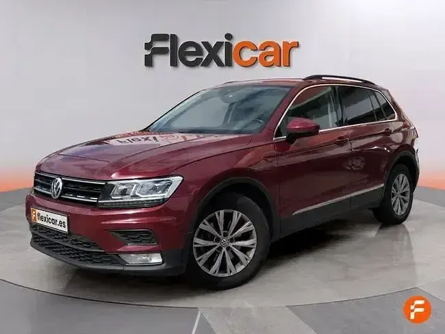 Usado VW Tiguan Advance 150 CV (110 kW) 2017 Rojo SUV