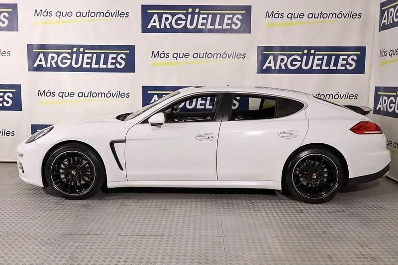 Usado Porsche Panamera 420 CV (308 kW) 2014 Blanco Berlina