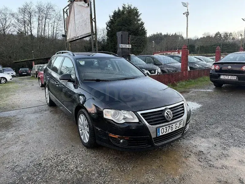 Begagnad VW Passat 105 HK (77 kW) 2008 Svart Kombi
