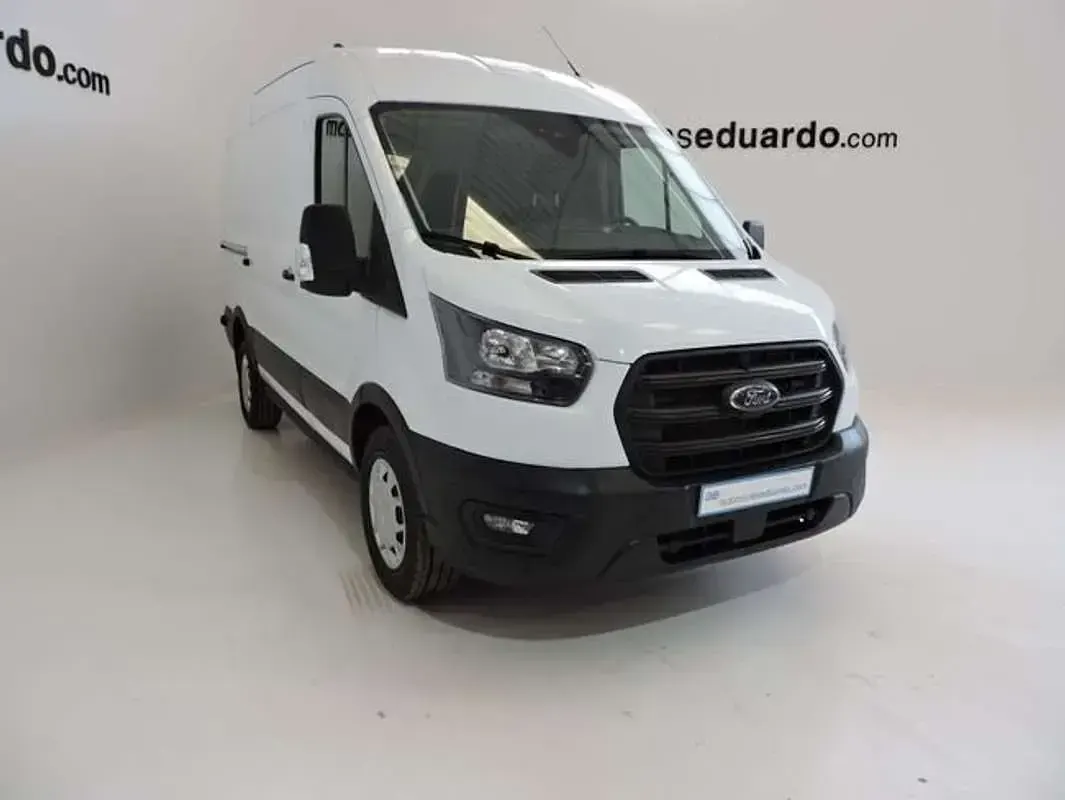 Usado Ford Transit Trend 131 CV (96 kW) 2023 Blanco Van
