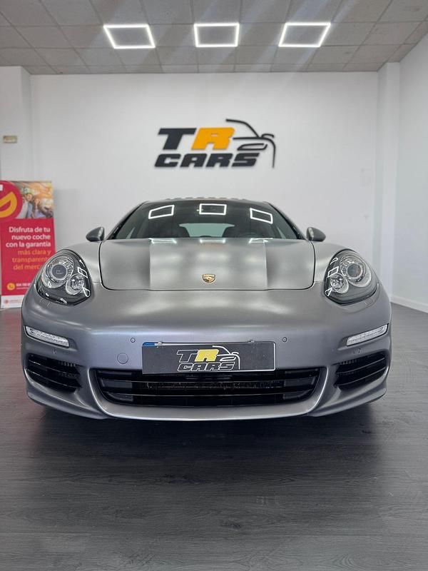 Usado Porsche Panamera 300 CV (220 kW) 2014 Gris mate Utilitario