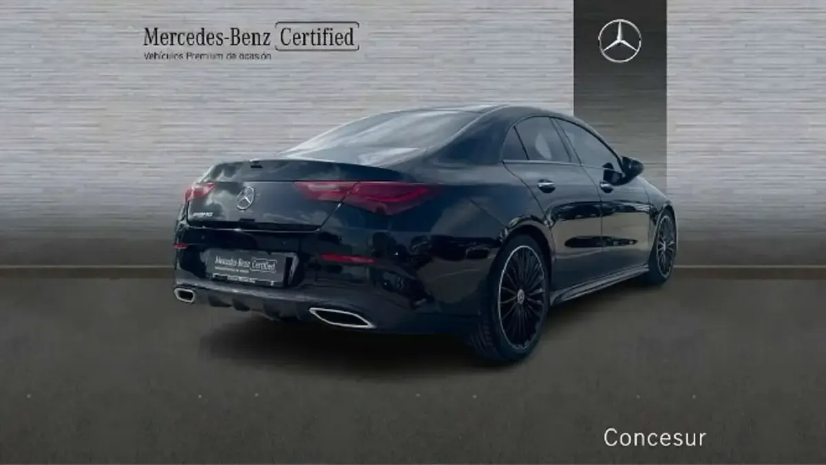 Usado Mercedes CLA200 163 CV (119 kW) 2024 Negro Coupe