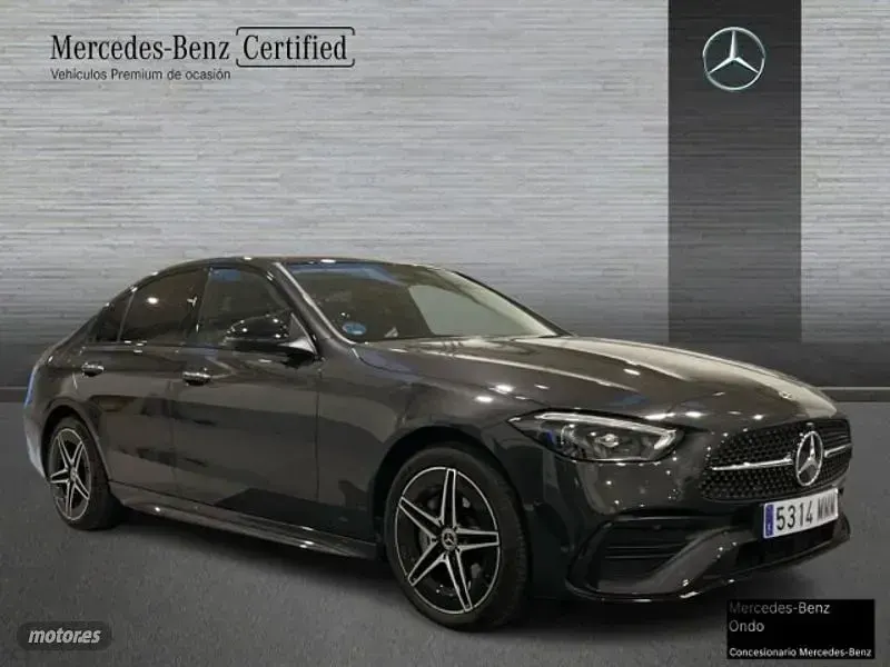Usado Mercedes C300 197 CV (144 kW) 2023 Gris Berlina