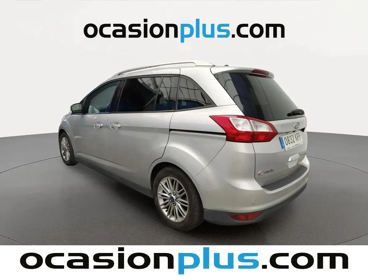 Usado Ford Grand C-Max Trend+ 125 CV (91 kW) 2018 Gris plata Monovolumen