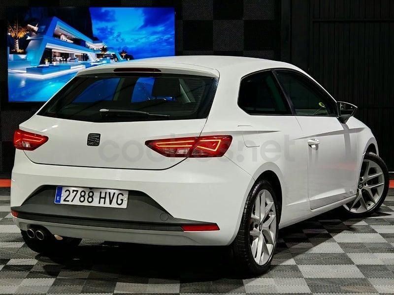 Usado Seat Leon FR 150 CV (110 kW) 2014 Blanco Berlina