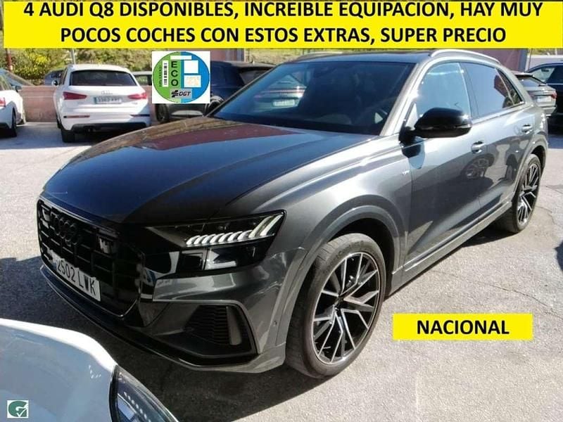 Usado Audi Q8 Ambiente 286 CV (210 kW) 2022 Gris / plata SUV