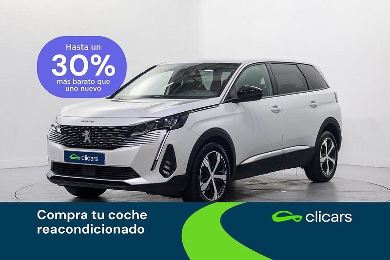 Usado Peugeot 5008 Allure 130 CV (95 kW) 2022 Blanco SUV