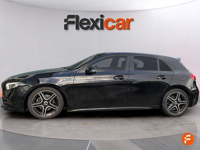 Usado Mercedes A180 116 CV (85 kW) 2020 Negro Berlina
