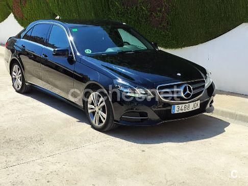 Usado Mercedes E220 Avantgarde 170 CV (125 kW) 2014 Negro Berlina