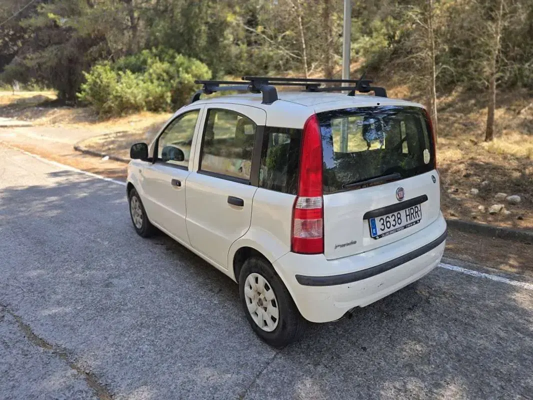 Usado Fiat Panda Lounge 69 CV (50 kW) 2013 Blanco Utilitario