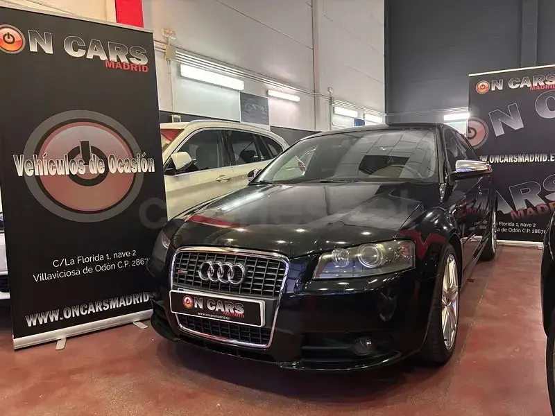 Usado Audi A3 Attraction 140 CV (102 kW) 2008 Negro Utilitario