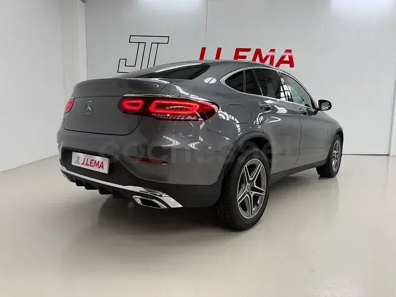 Usado Mercedes GLC220 194 CV (142 kW) 2022 Gris / plata SUV