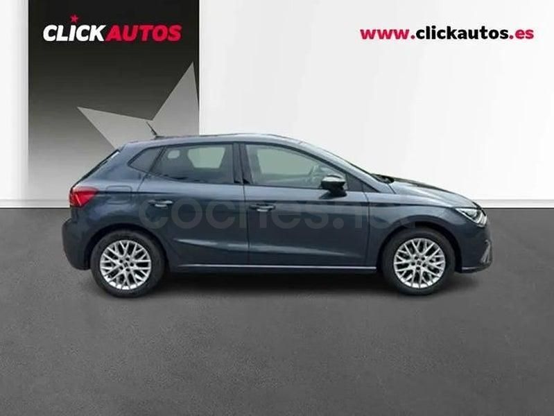 Usado Seat Ibiza FR 115 CV (84 kW) 2025 Gris / plata Utilitario