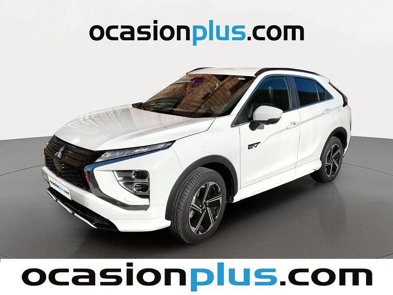 Usado Mitsubishi Eclipse Cross 188 CV (138 kW) 2023 Blanco SUV