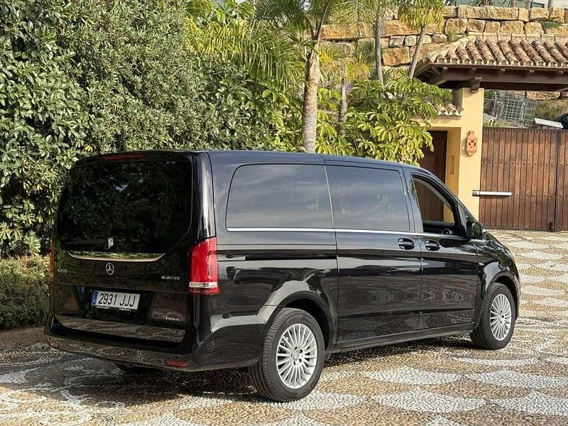 Usado Mercedes V250 190 CV (139 kW) 2015 Negro Monovolumen